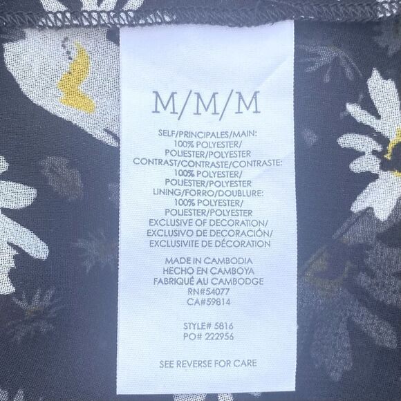 CAbi Daisy Print 2 Piece Dress/Topper/Duster Black & White M Limited-Edition - Picture 13 of 14